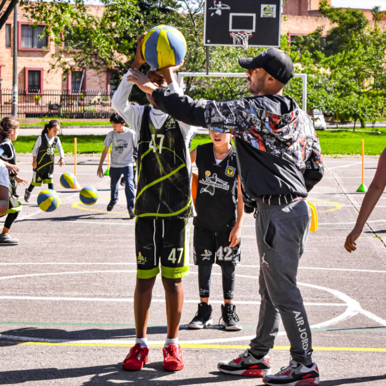 baloncesto para niños bogota